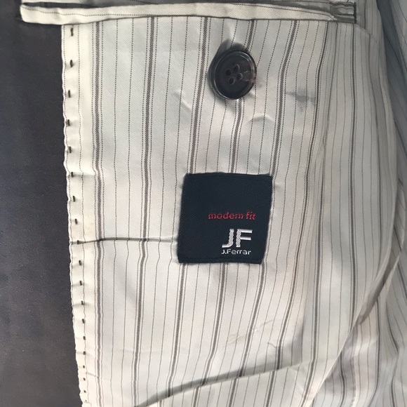 Jacket - Picture 2 of 4